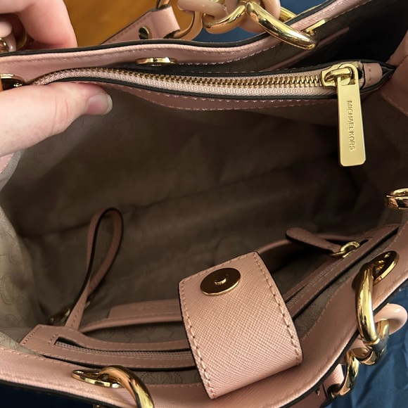 Michael Kors pink Leather Wallet and purse - Picture 7 of 9